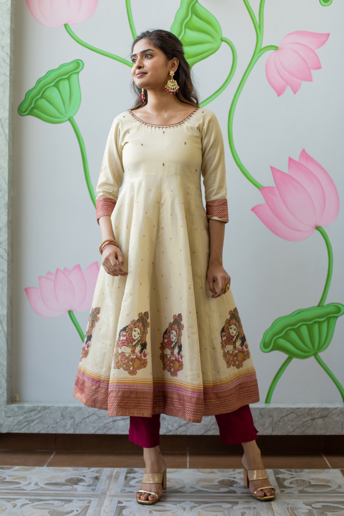 Feather Motif With Mural Placement Printed A-Line Kurta - White