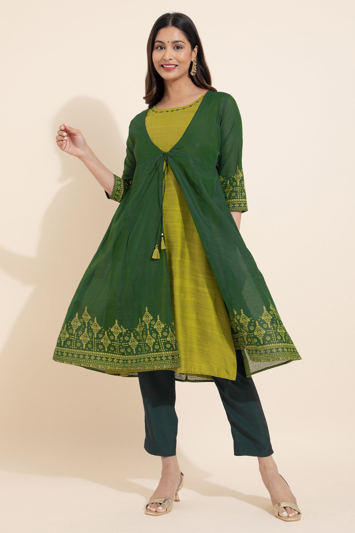 Floral Printed Kurta with Overcoat & Tie-up - Green