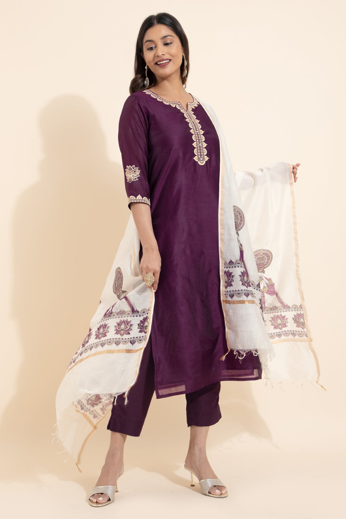 Embroidered Kurtaset with Kathakali Printed Duapatta - Burgundy & Off-White