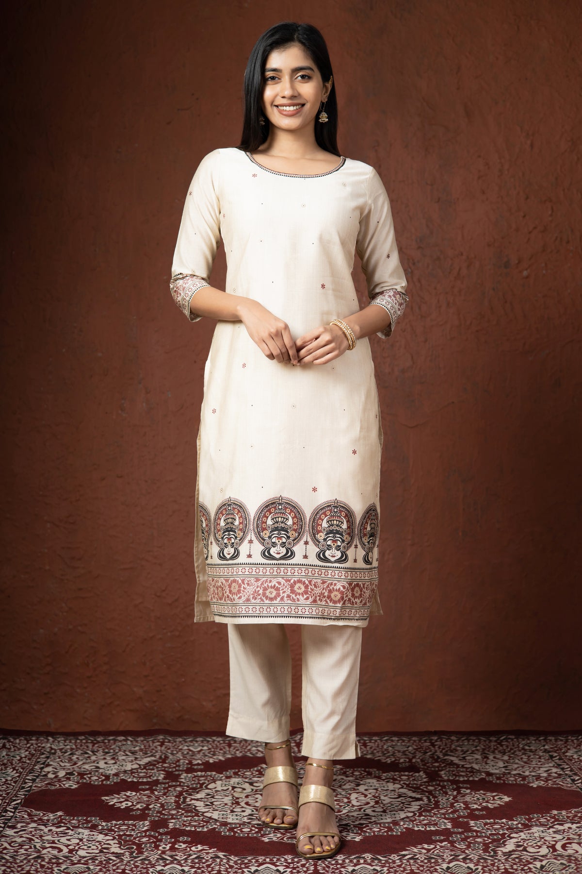 Contrast Kathakali Motif Printed Kurta Off White