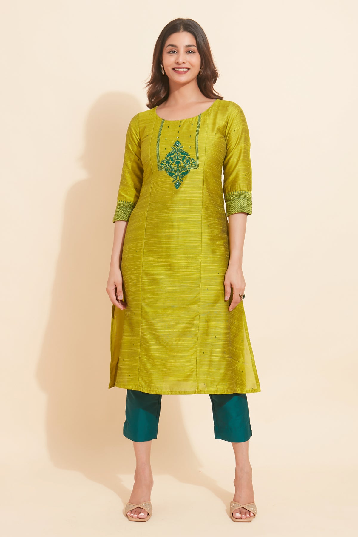 Contemporary Peacock Motif Embroidered kurta - Green