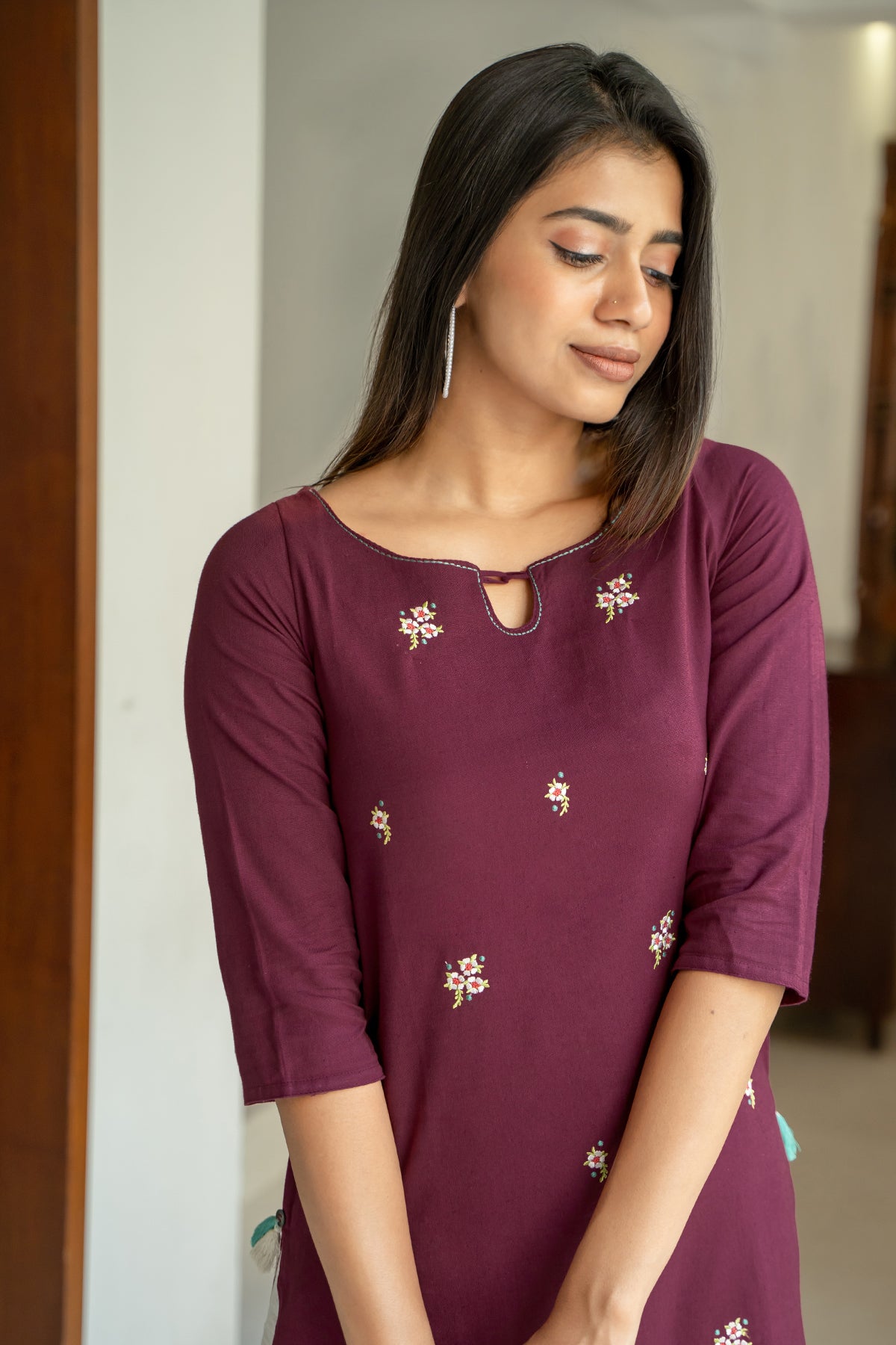 All Over Floral Embroidered Sleeveless Kurta Purple