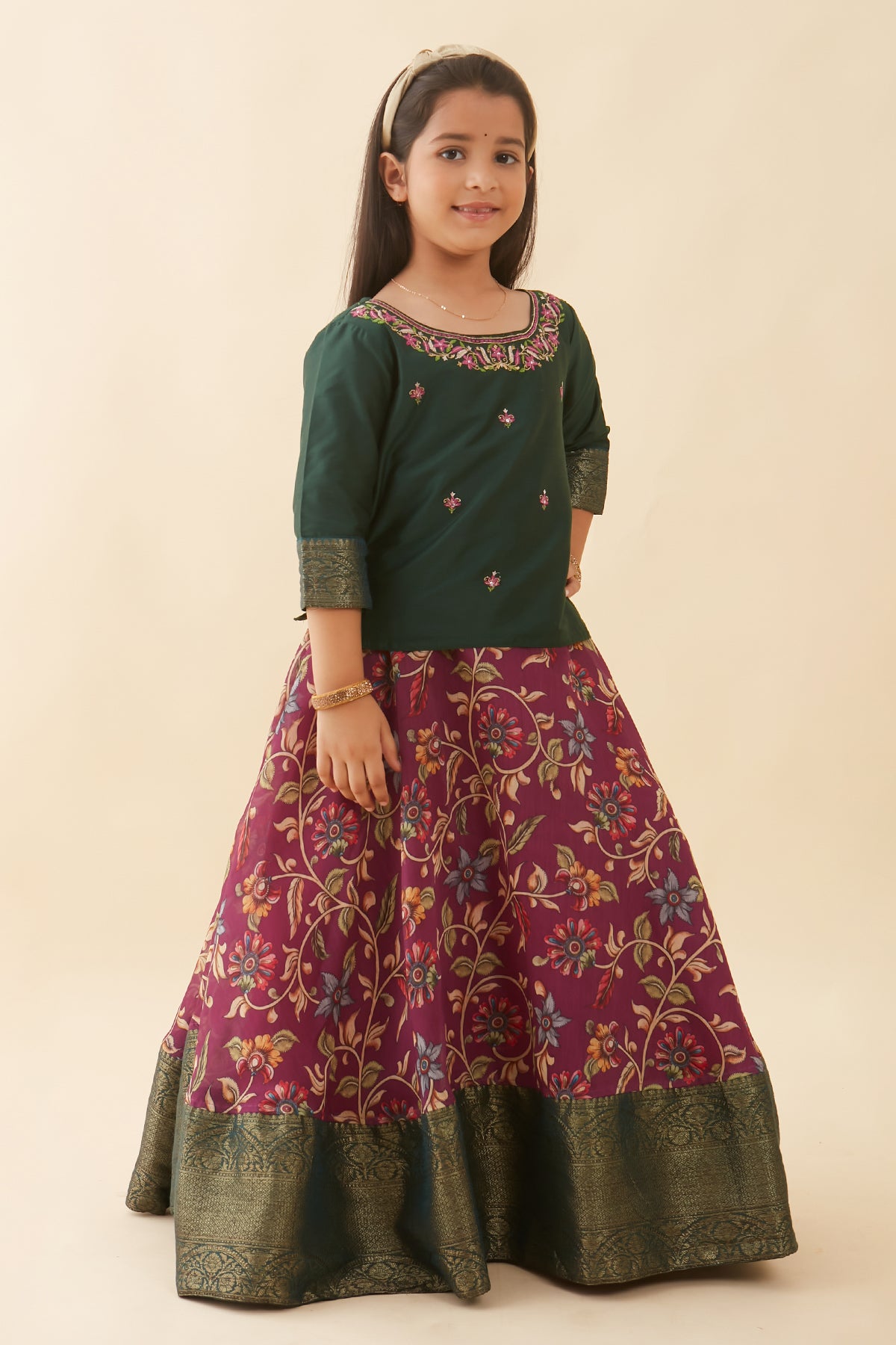 Floral Embroidered & Printed With Zari Border Kids Skirt Set - Green & Purple