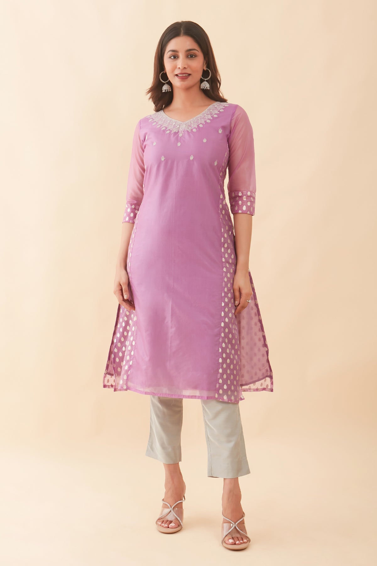 Jewel Embroidered Neckline With Brocade Panelled Kurta Purple