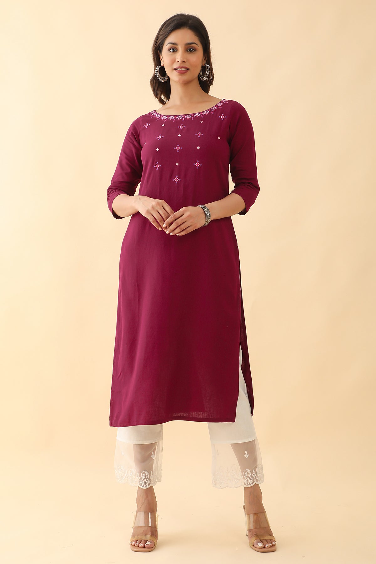 Geometric Embroidered With Foil Mirror Embellished Kurta Magenta