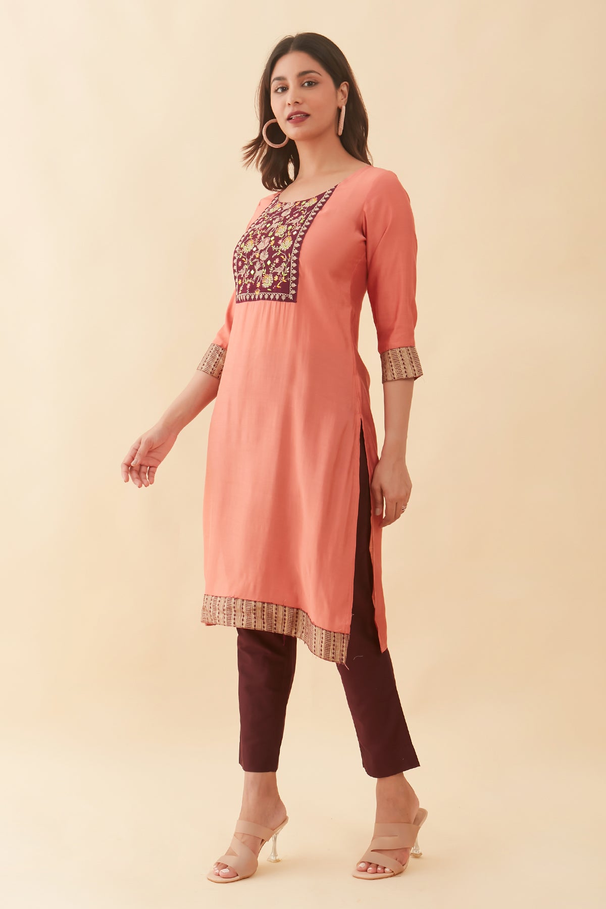 Vanasingaram Embroidered Kurta Peach