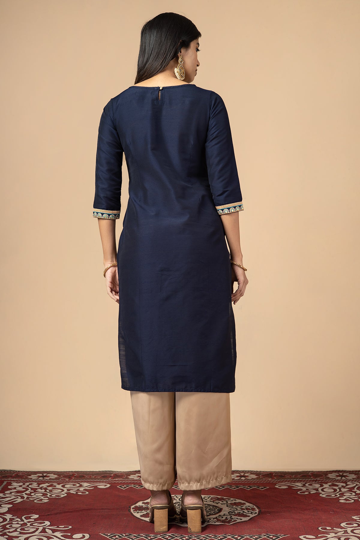 Geometric Motif Embroidered Placement Kurta Navy