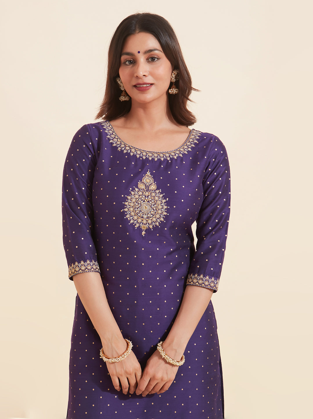 Jewel Embroidered Neckline With Floral Placement Kurta - Purple