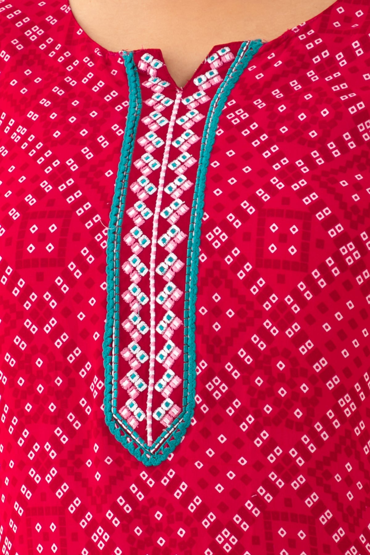 All Over Bandhani Print With Embroidered Yoke Nighty - Pink