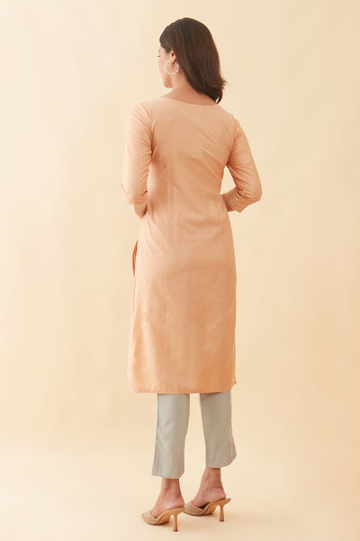 Contrast Floral Embroidered With Brocade Panelled Kurta - Peach