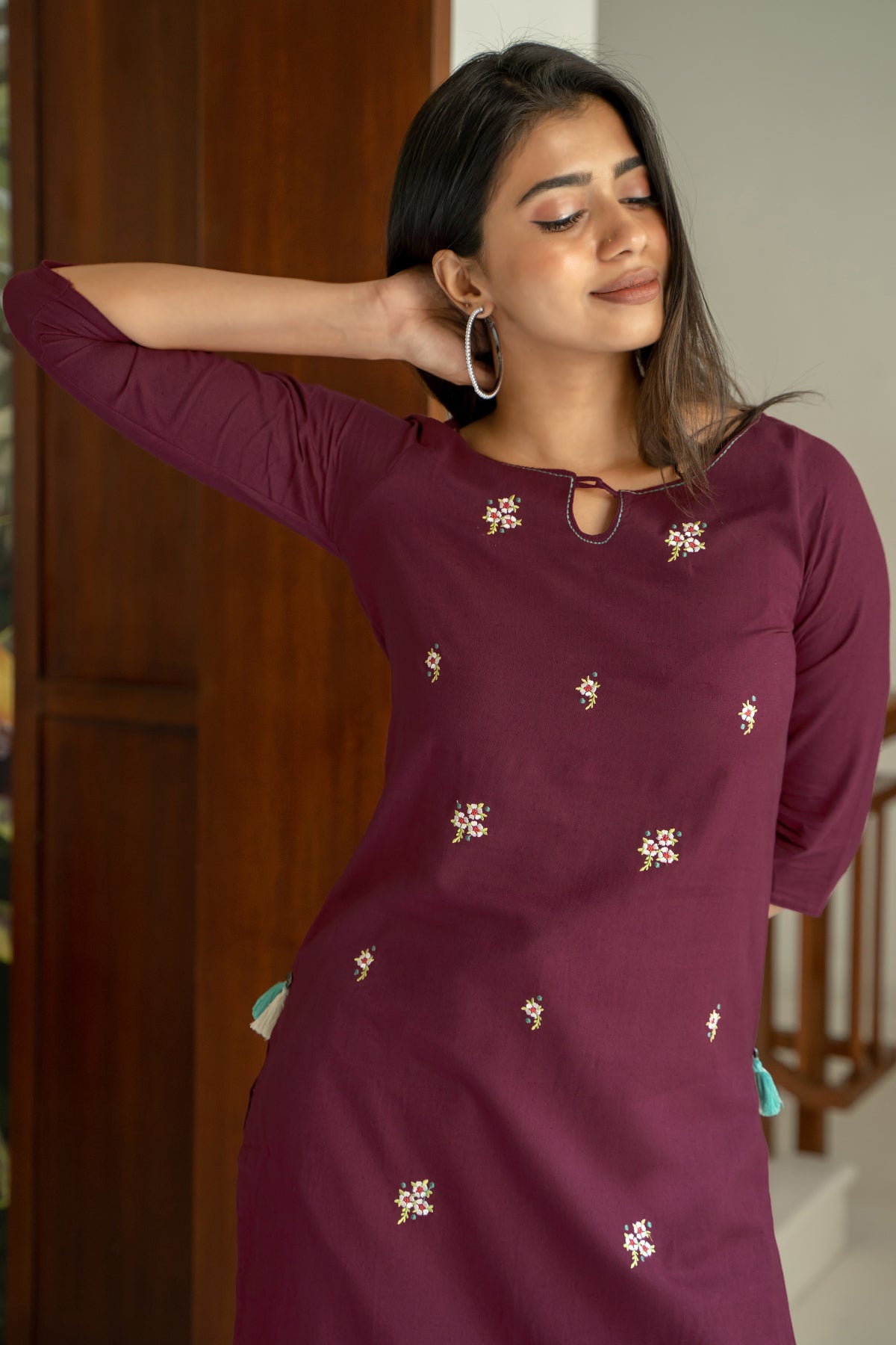 All Over Floral Embroidered Sleeveless Kurta Purple