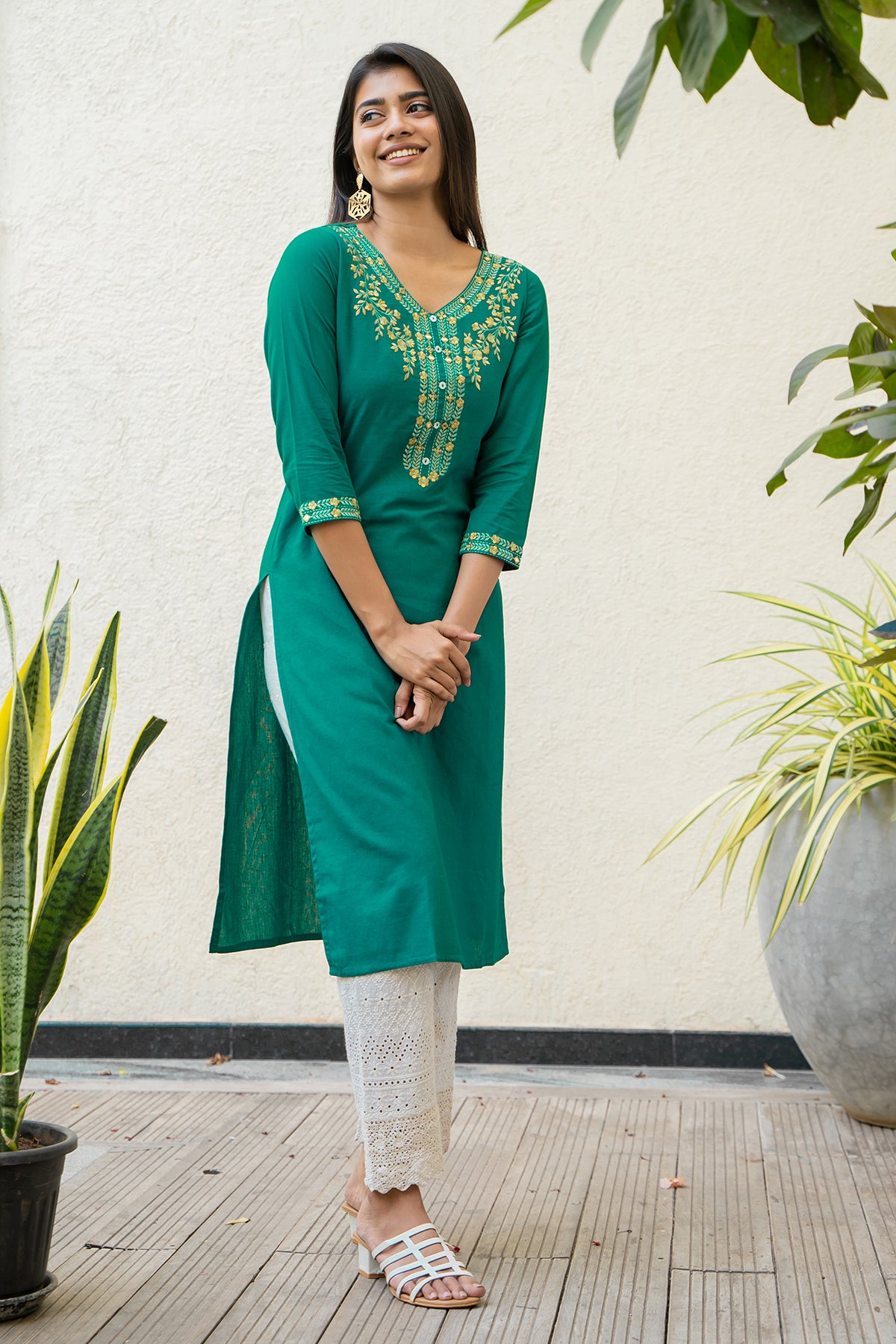 Buy online Teal Solid Kurta, Pant & Dupatta Set from ethnic wear for Women  by Riva for ₹1959 at 70% off | 2024 Limeroad.com