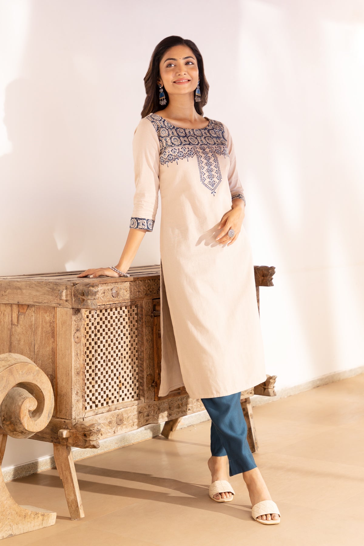 Solid Beige Kurta with Kalamkari Printed Yoke