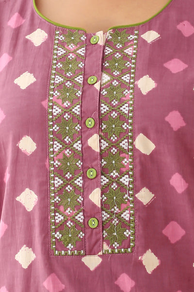 All Over Geometric Printed With Floral Embroidered Yoke Nighty - Pink