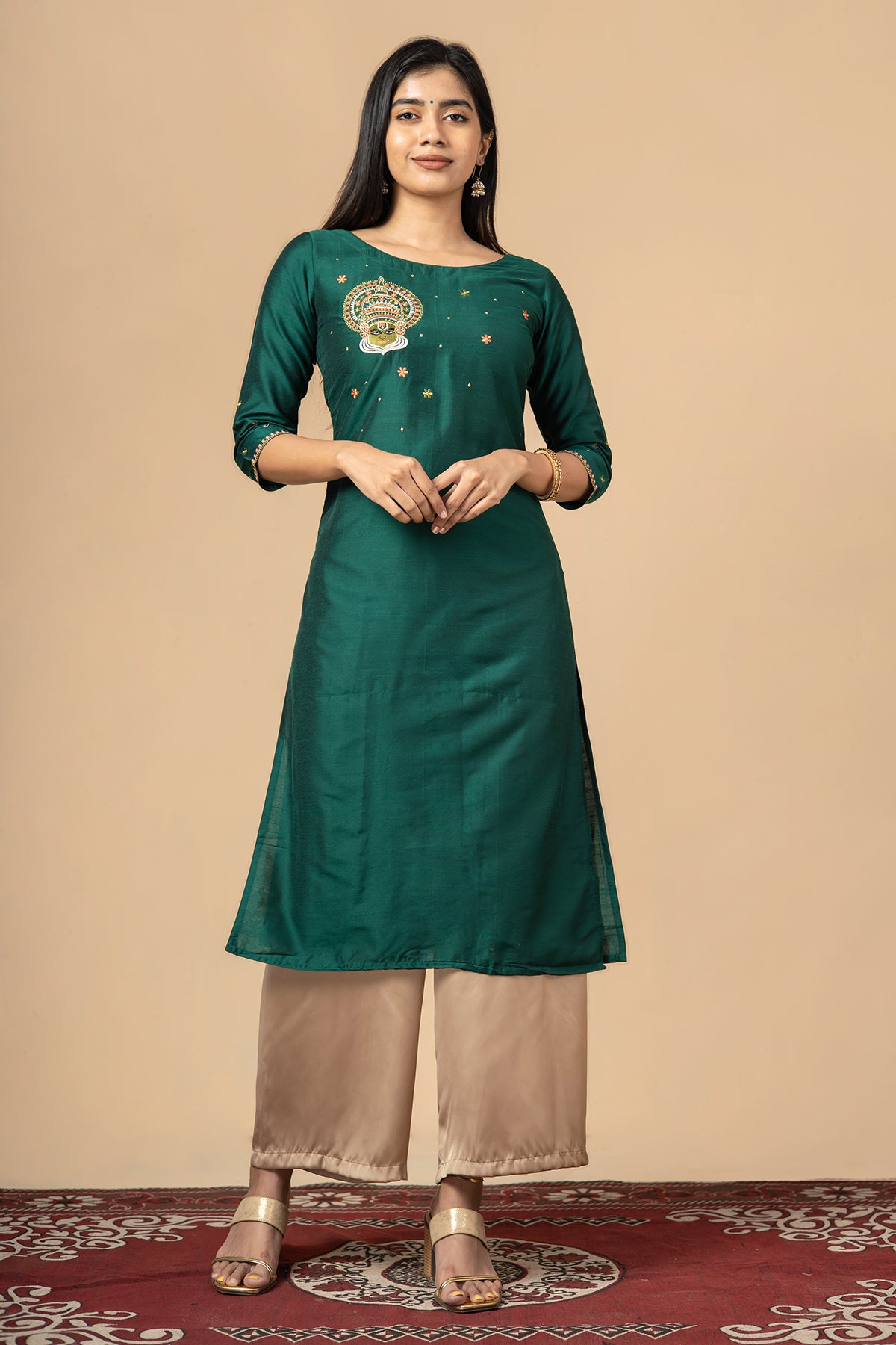 Kathakali Motif Embroidered Kurta Green