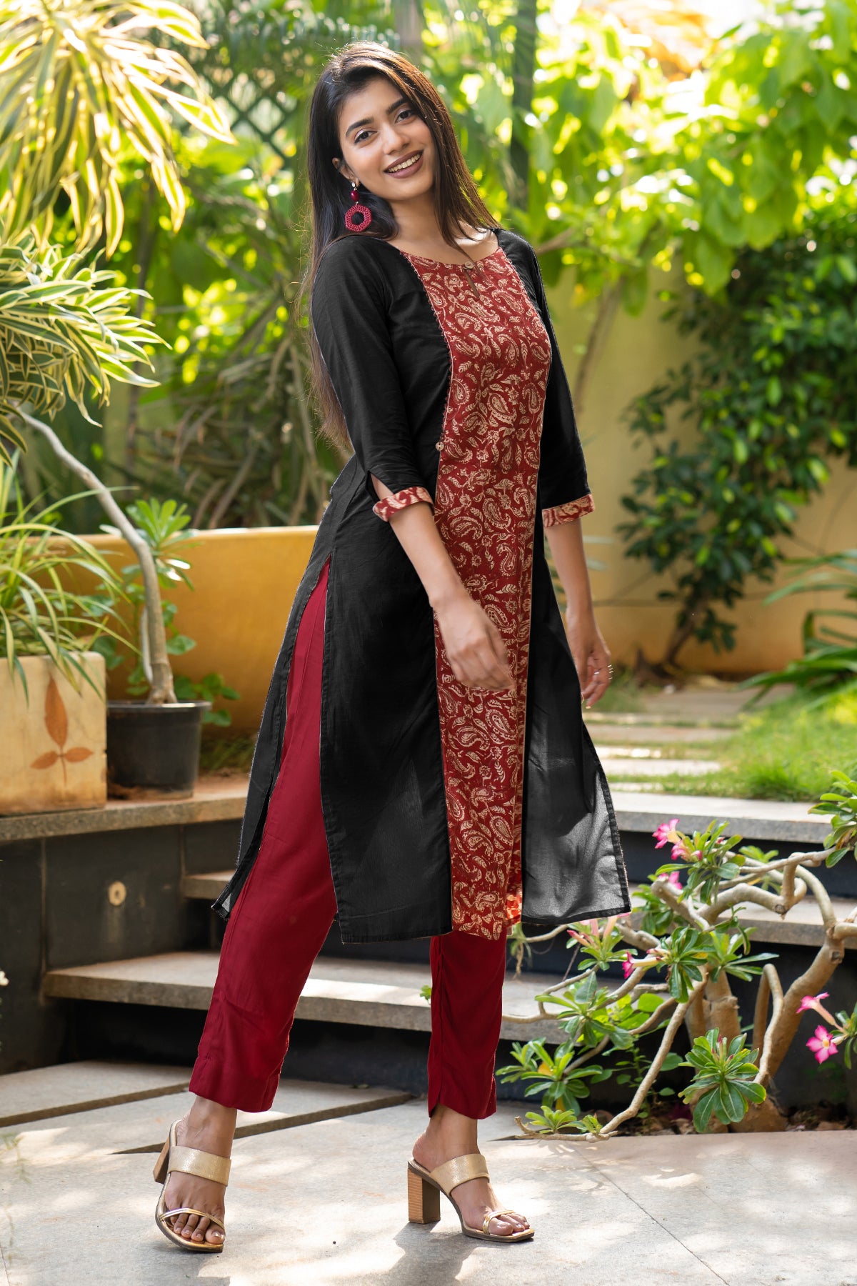 Contrast Kalamkari Printed Kurta - Black