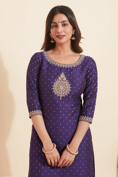 Jewel Embroidered Neckline With Floral Placement Kurta - Purple