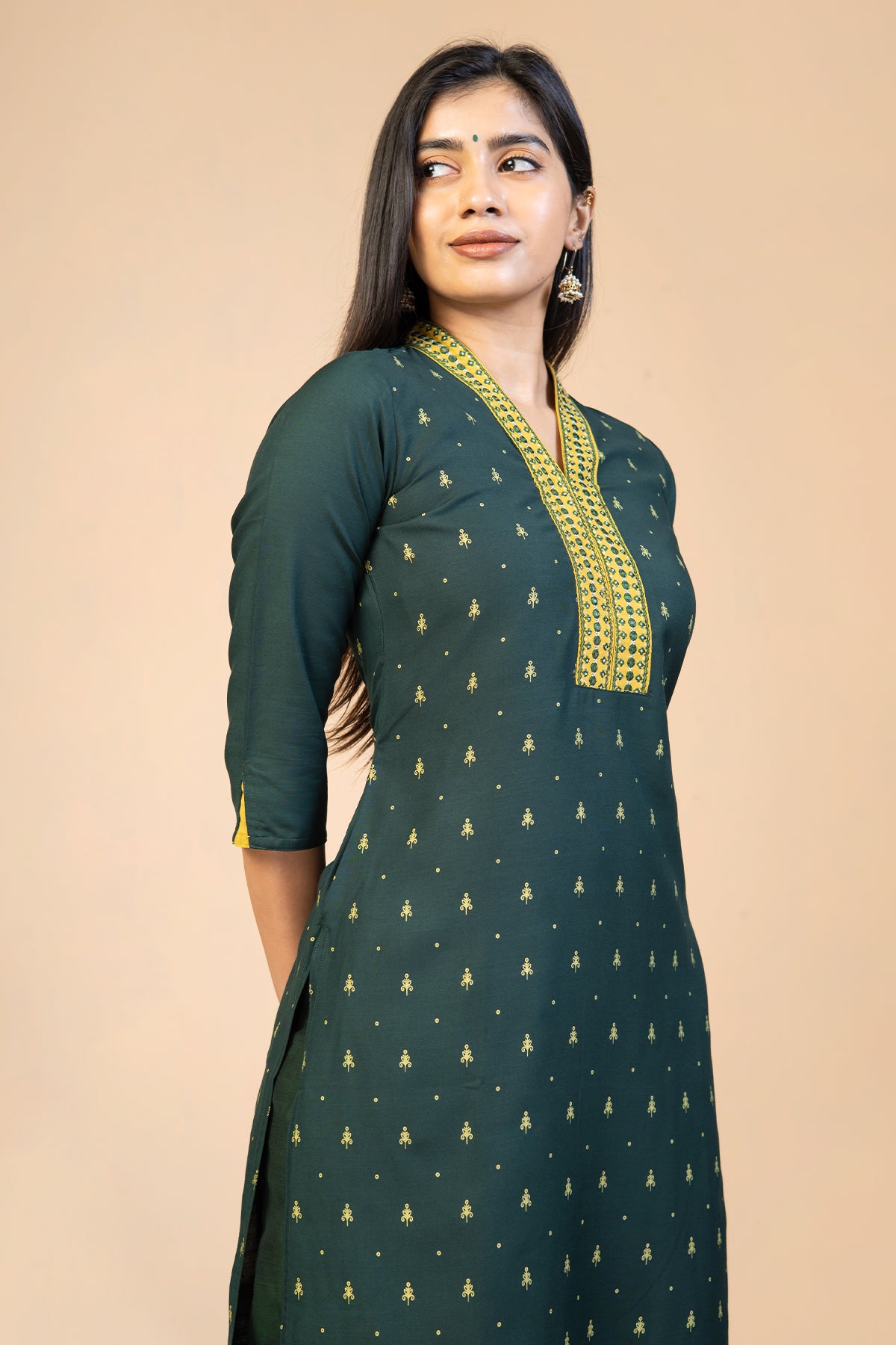 Geometric Motif Embroidered With All Over Butta Printed Kurta Green