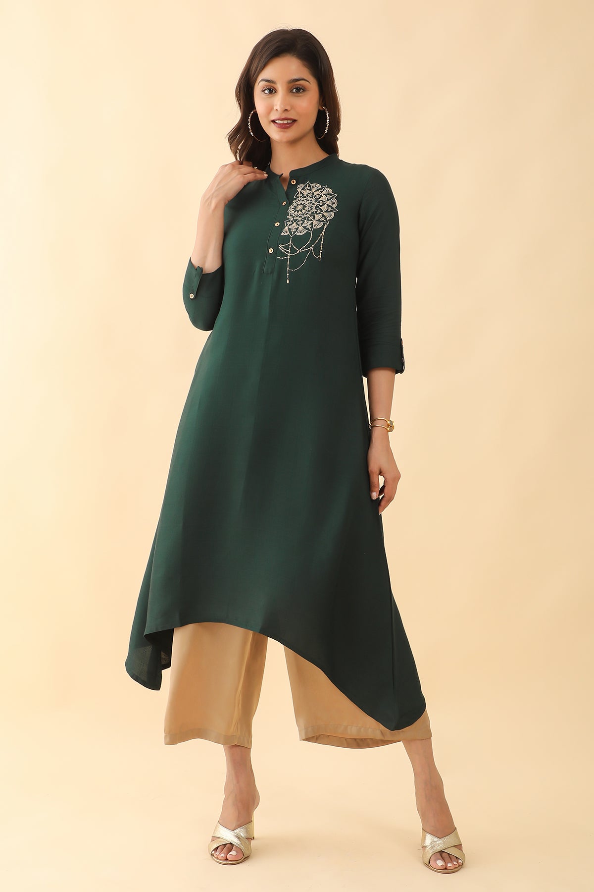 Contemporary Mandala Embroidered Asymmetrical Kurta Green