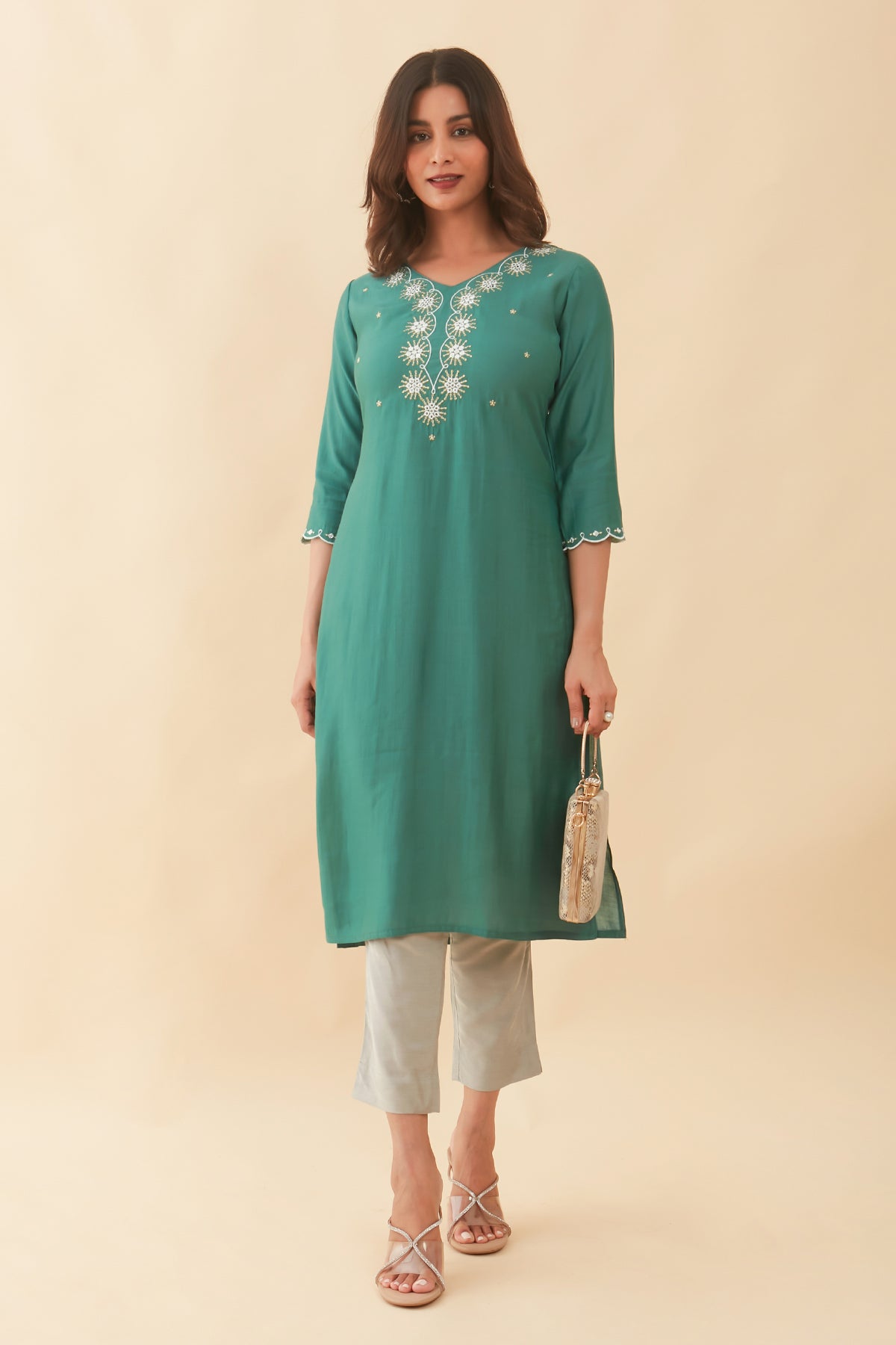 Floral Embroidered With Foil Mirror Embellished Kurta - Green