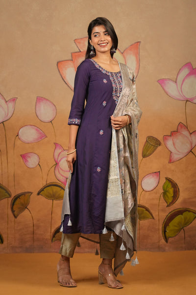 Floral Motif Printed & Foil Mirror Embellished Kurta Set With Brocade Dupatta - Purple & Grey