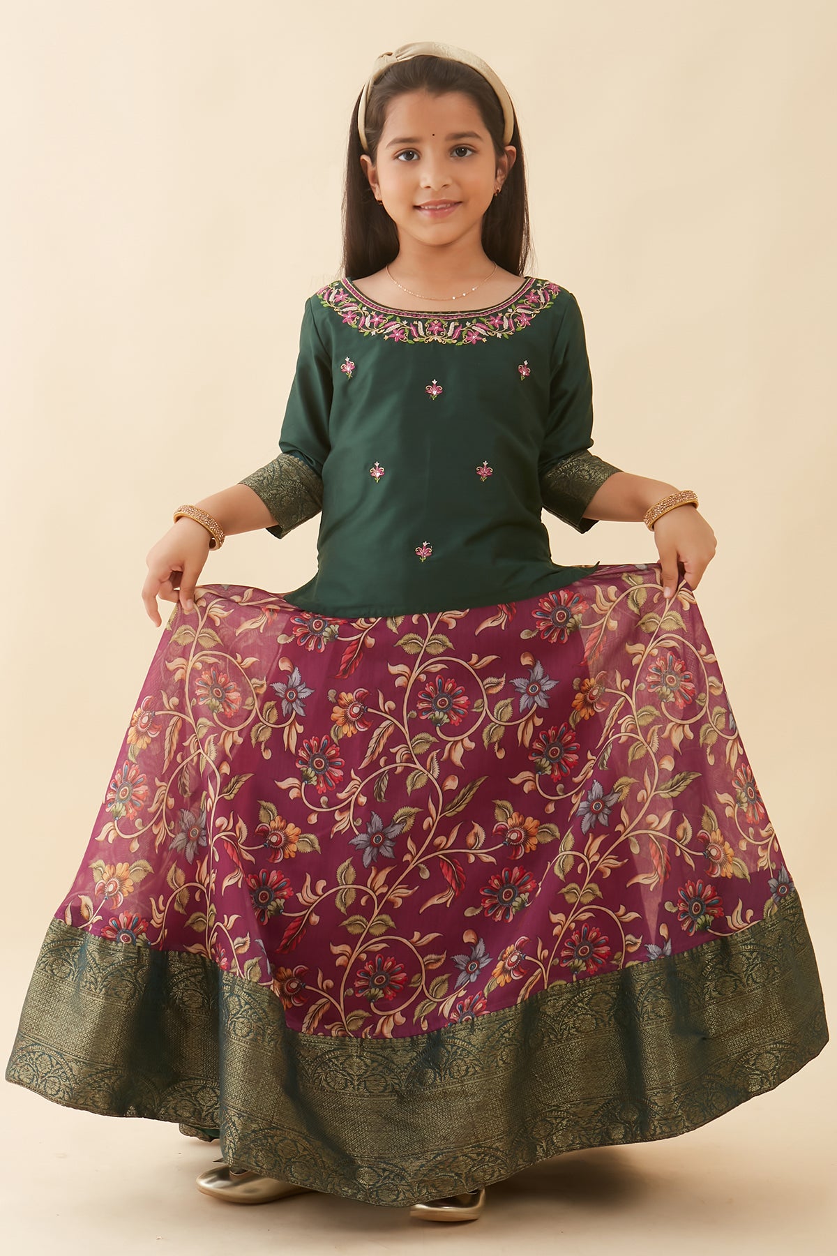 Floral Embroidered & Printed With Zari Border Kids Skirt Set - Green & Purple