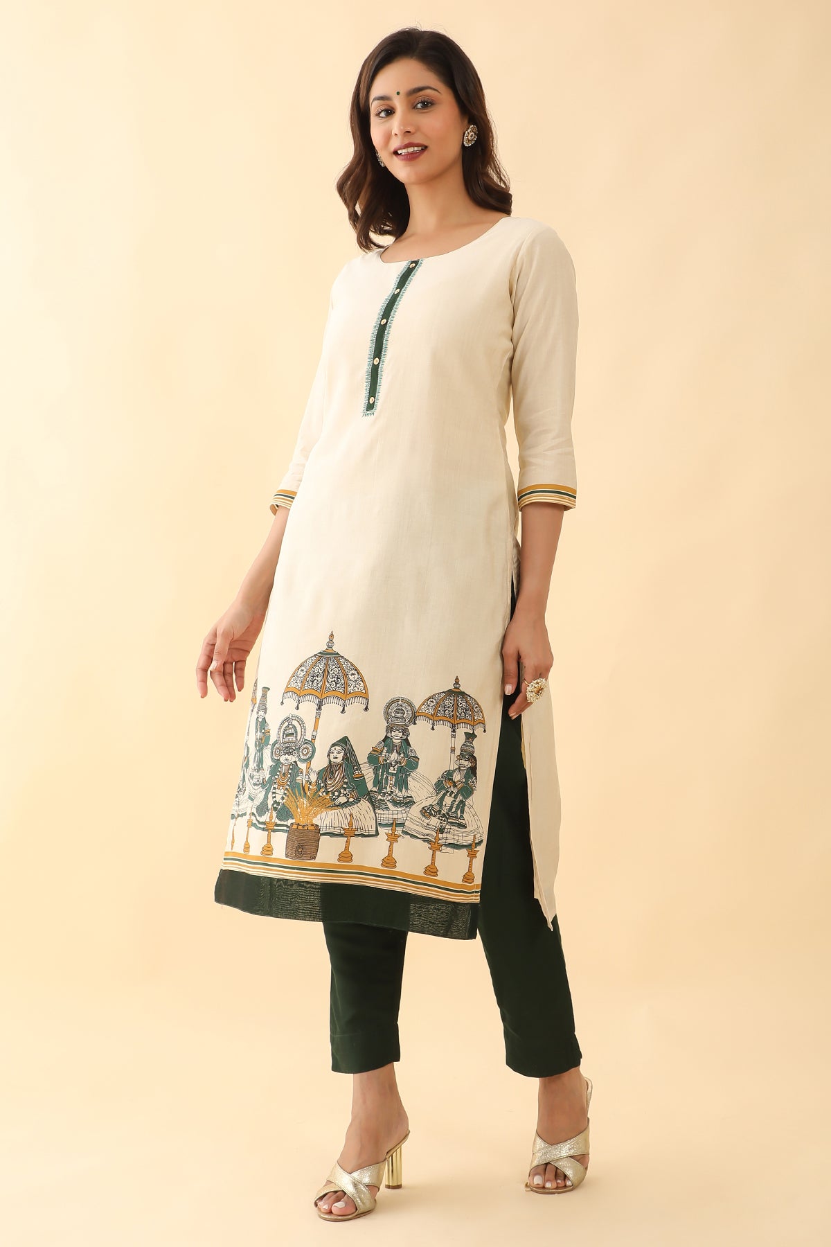 Geometric Motif Embroidered With Kathakali Inspired Placement Printed Kurta Green