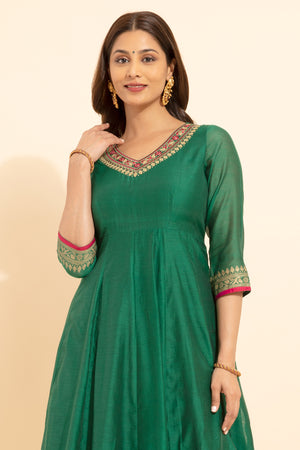 Jewel Embroidered Neckline With Floral Embroidered Border Anarkali Green