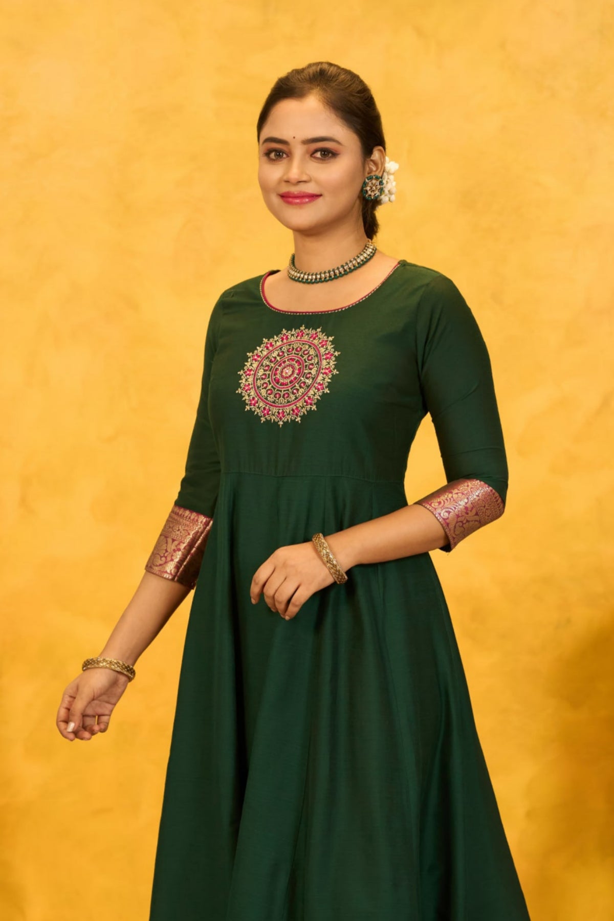 Zari Border Mandala Embroidered Anarkali - Green