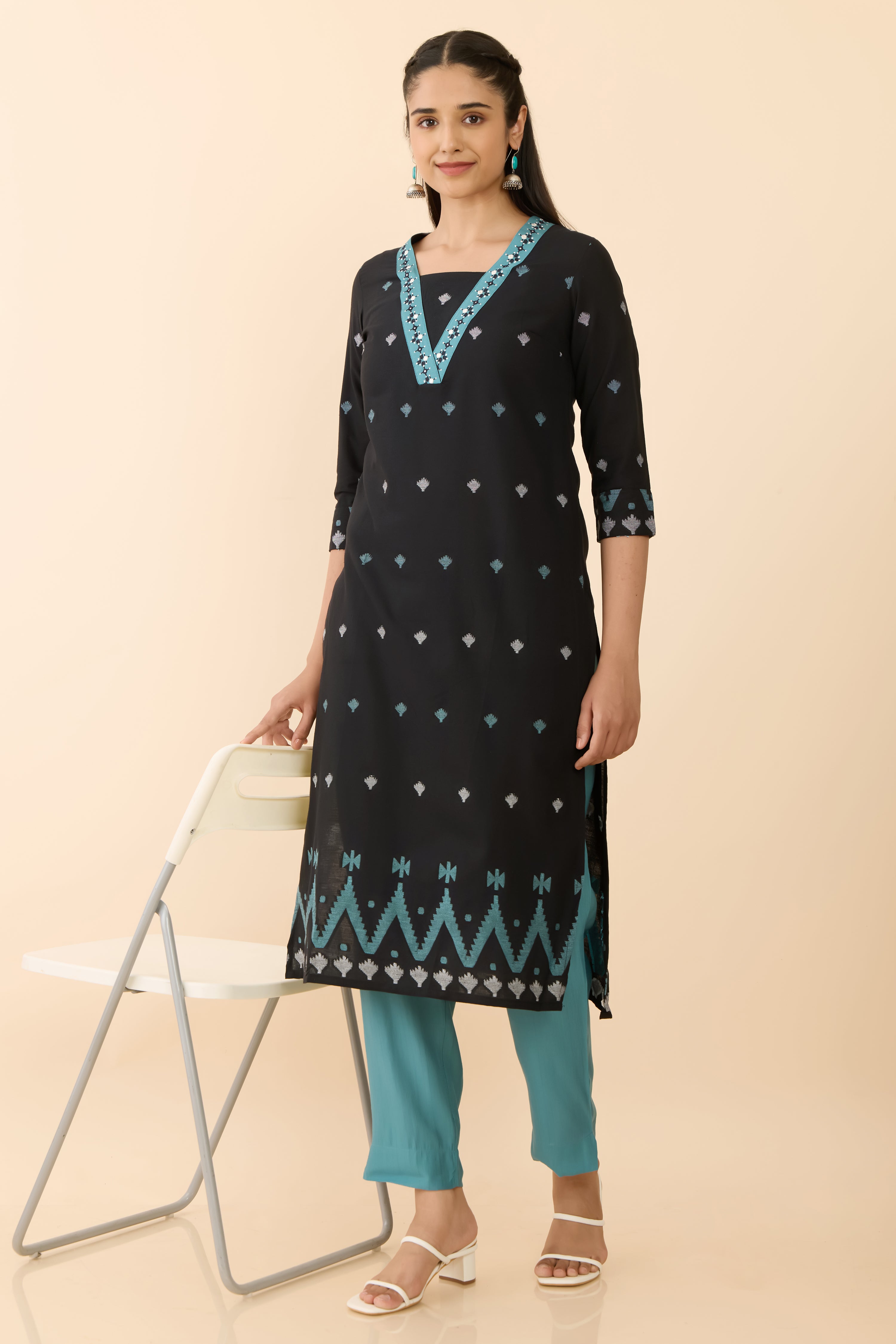 BLACK BUTTA PRINTED STRAIGHT KURTA SET