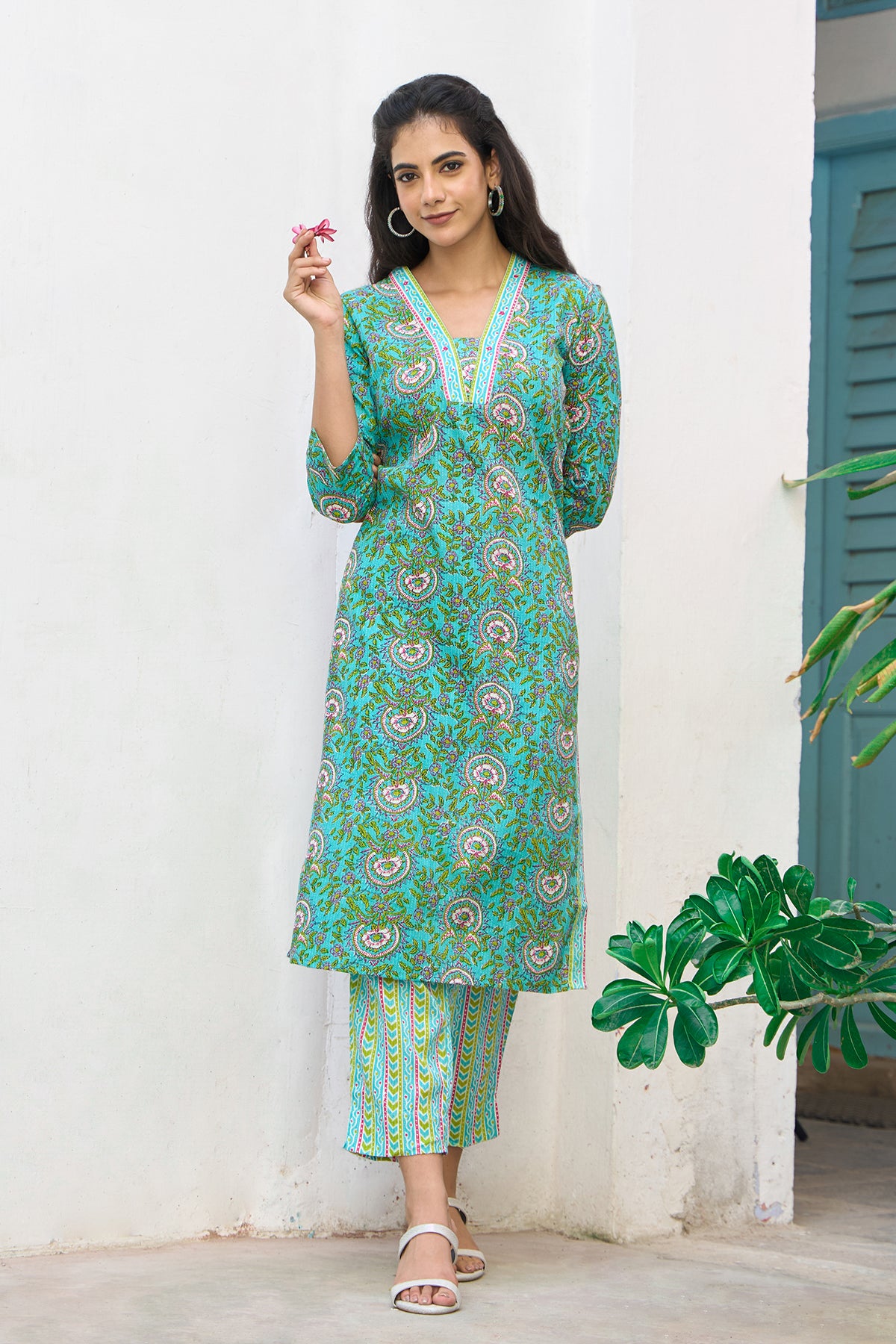 Dobby Floral Printed Cotton Kurta Pant - Blue
