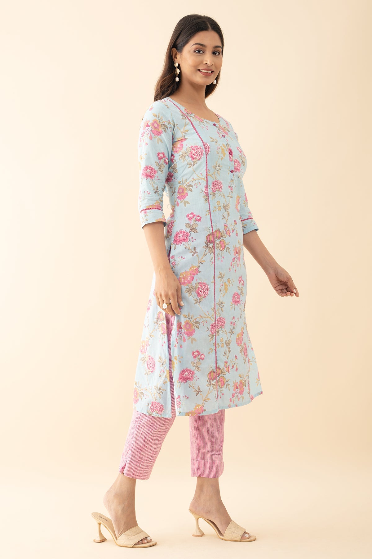 Floral Printed Cotton Kurta Pant - Blue & Pink
