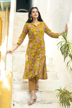 Gardenia Floral Printed Cotton Kurta Pant - Mustard
