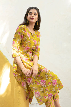 Gardenia Floral Printed Cotton Kurta Pant - Mustard
