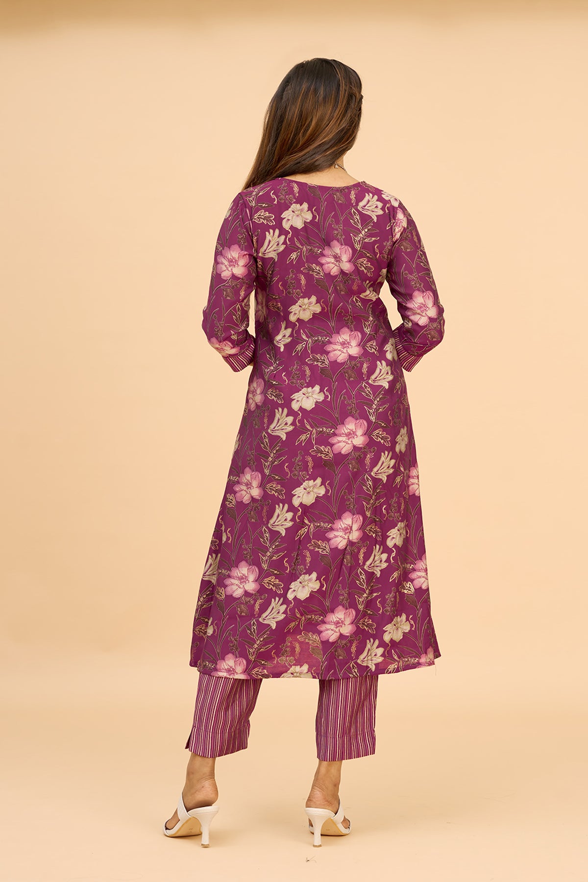 Contemporary Floral Printed Kurta Pant - Purple