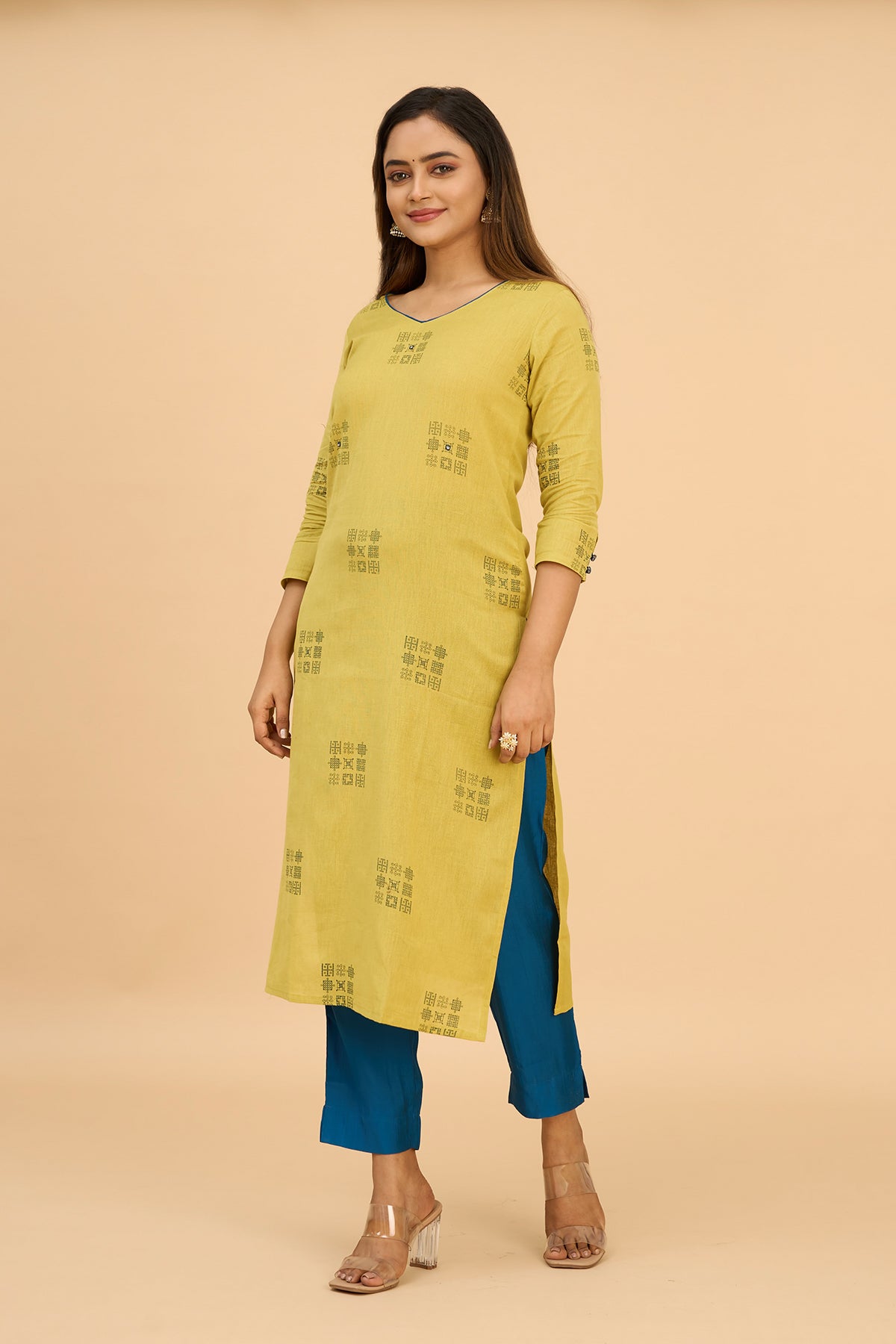 Kolam Ptrinted Kurta Pant with Foil Mirror Embellishment - Lime & Blue