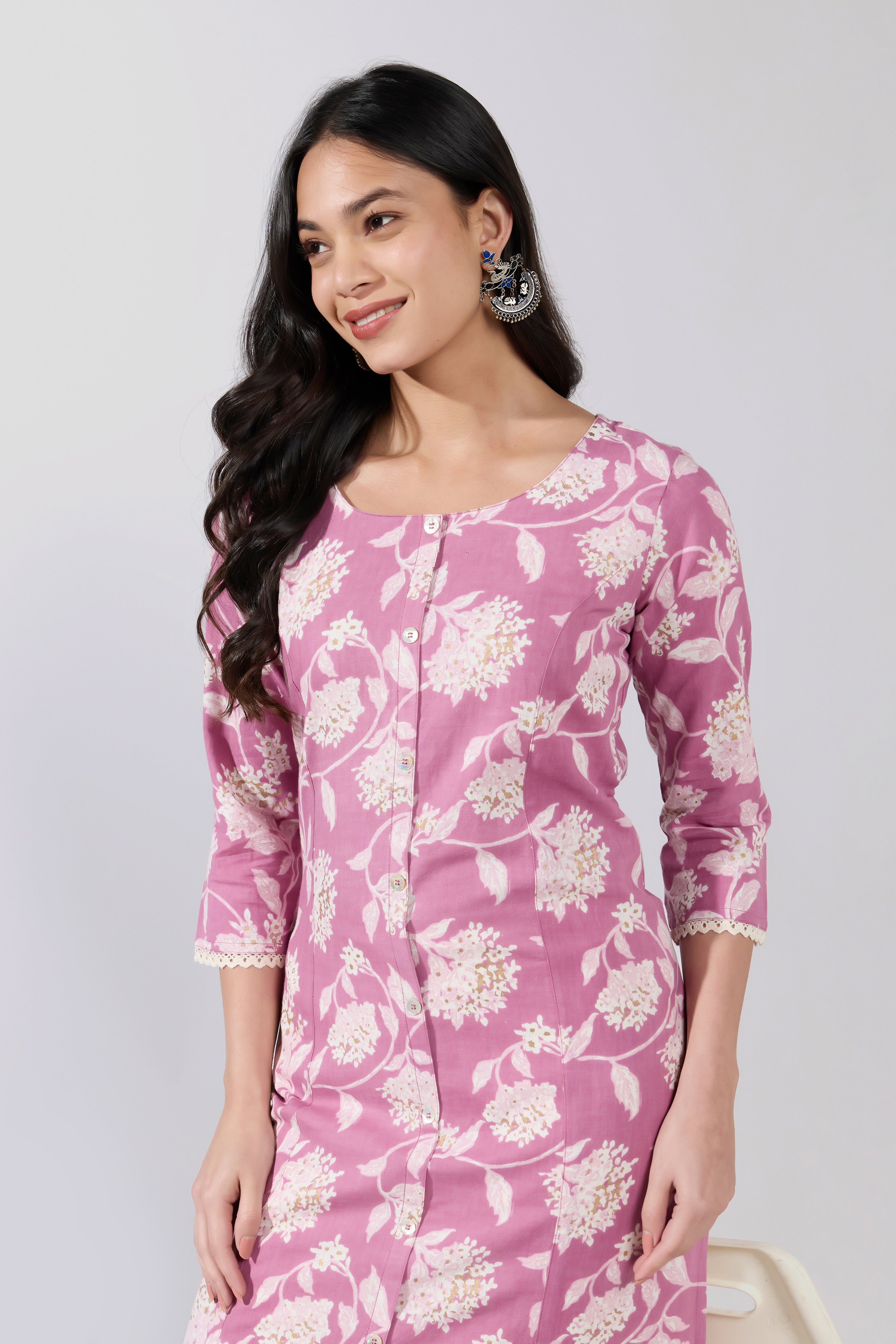 Pastel Pink Floral Printed Kurta Pant with Lace Embellished Hemline