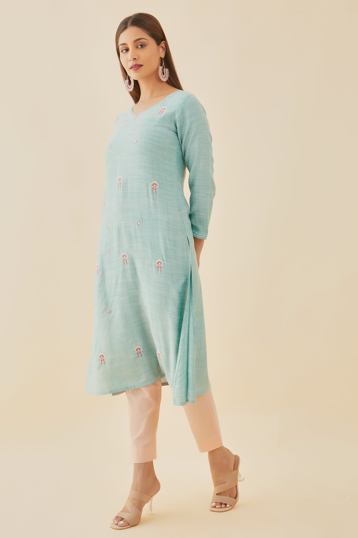 All Over Geometric Embroidered Kurta Blue