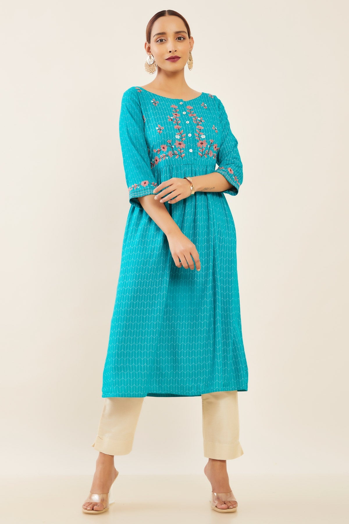 Contrast Foil Mirror Embroidered A Line Pleated Kurta Green