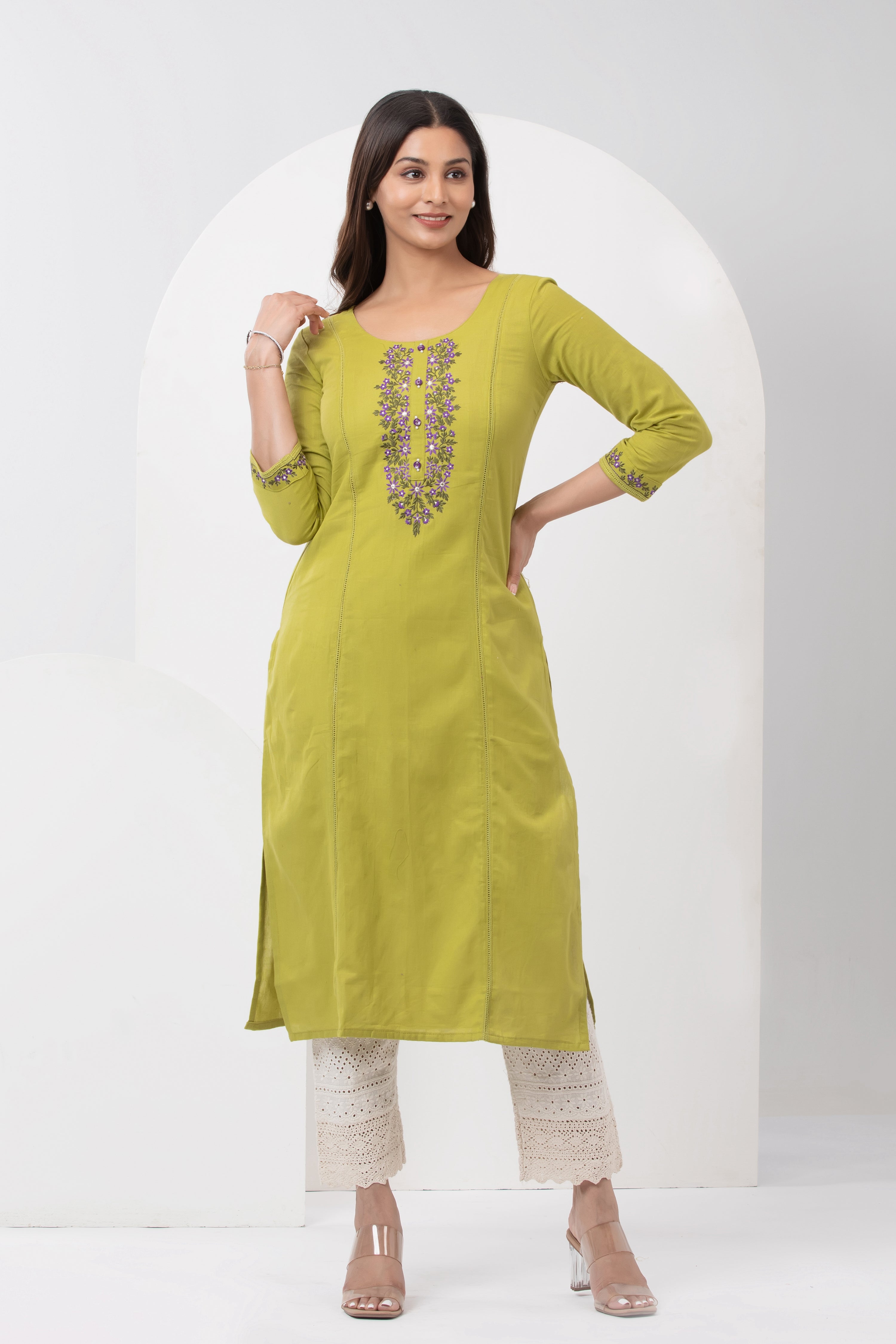 Linen Embroidered Kurta with Back Tie-up - Green