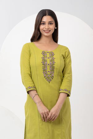 Linen Embroidered Kurta with Back Tie-up - Green