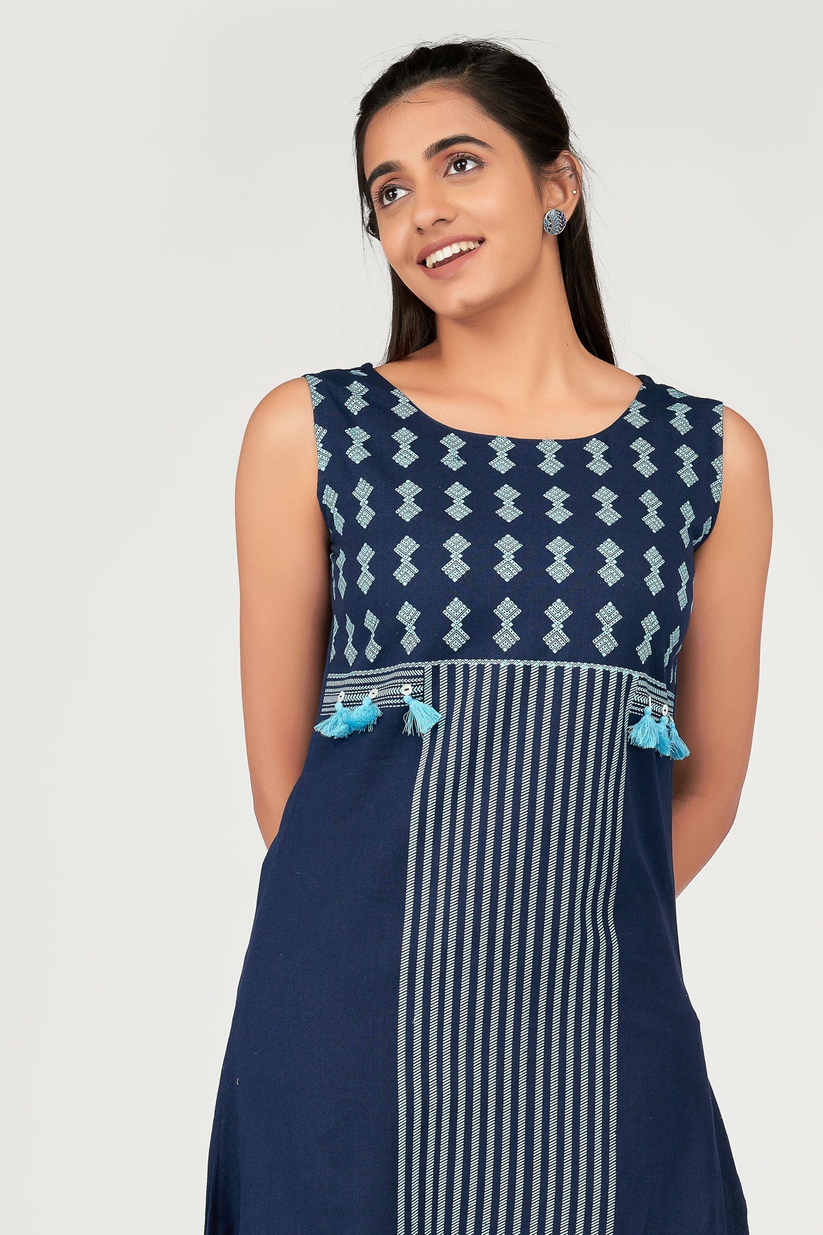 Geometric Motif Printed Kurta Navy