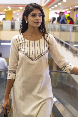 Ikkat Weave & Foil Mirror Embellished Off - White Kurta