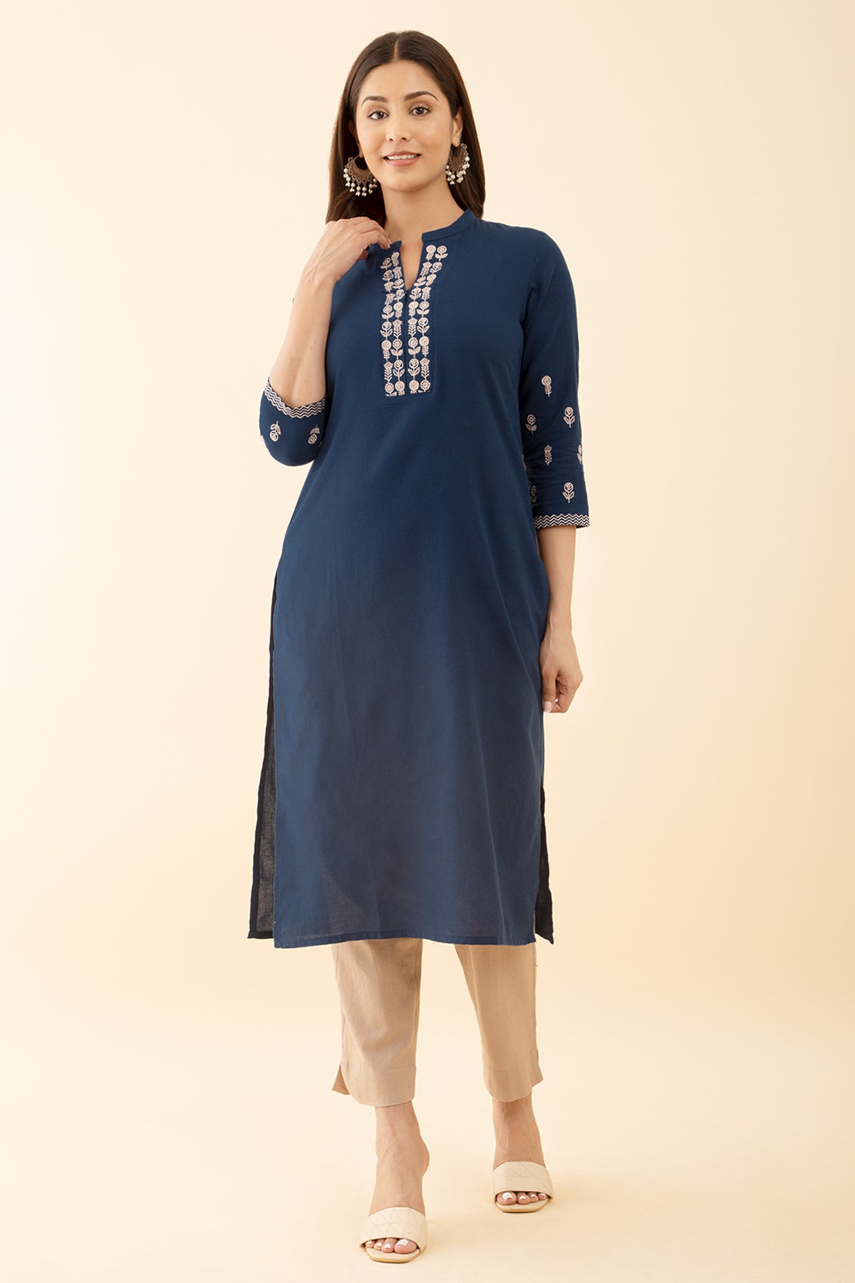 Mandarin Collar Blue Color Kurta Solid Print Style