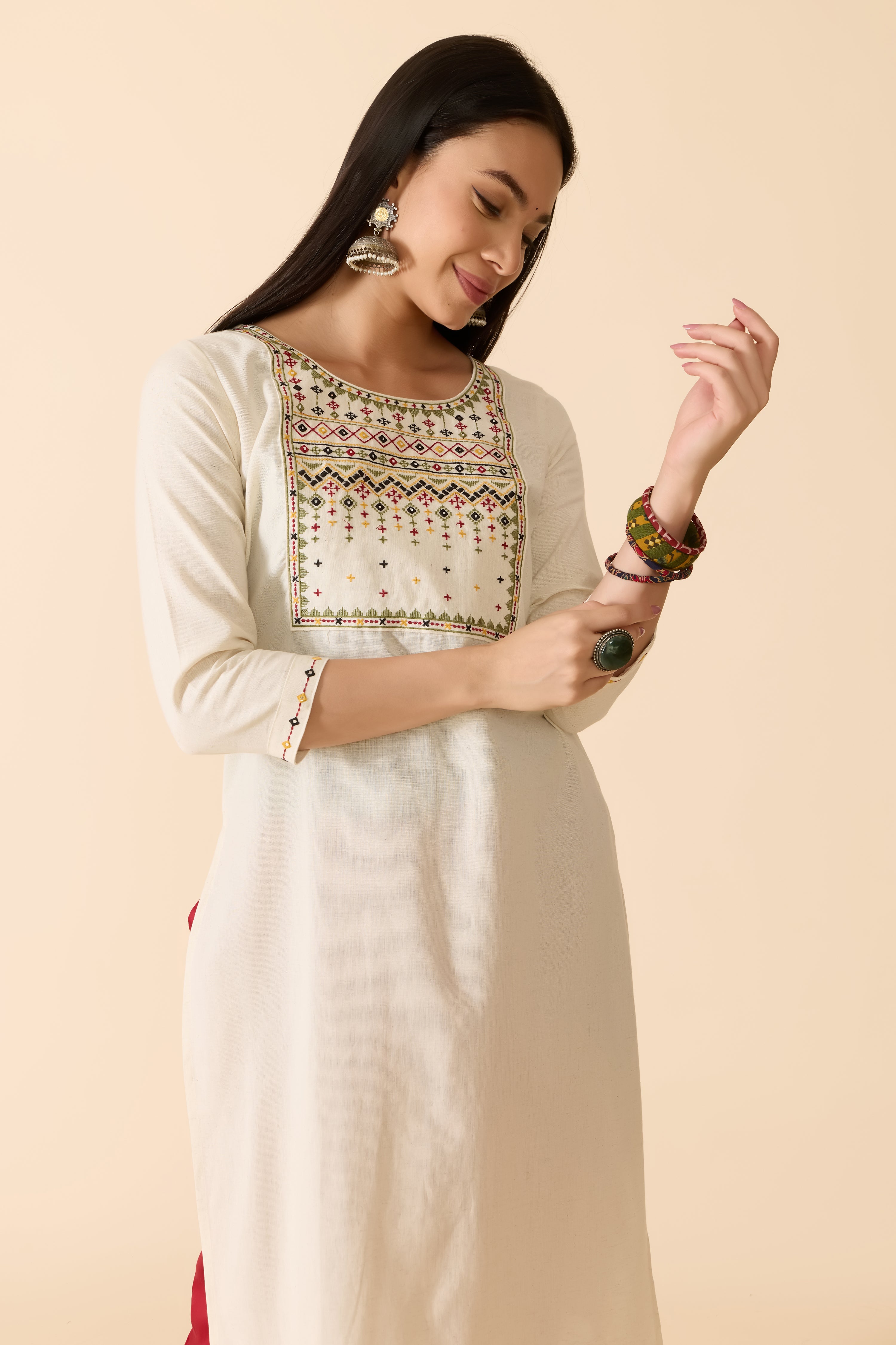 OFF WHITE EMBROIDERED COTTON KURTA