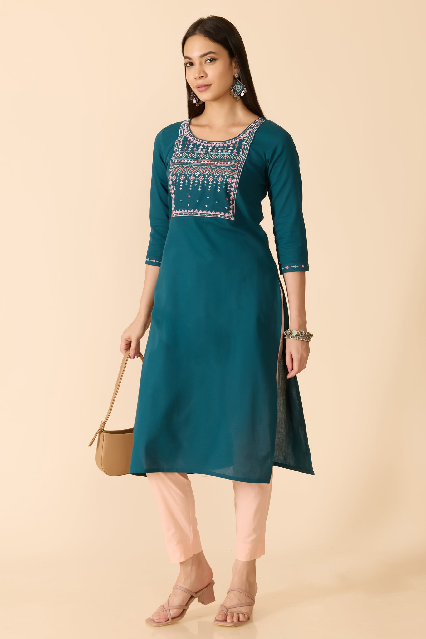 TURQUOISE EMBROIDERED COTTON KURTA
