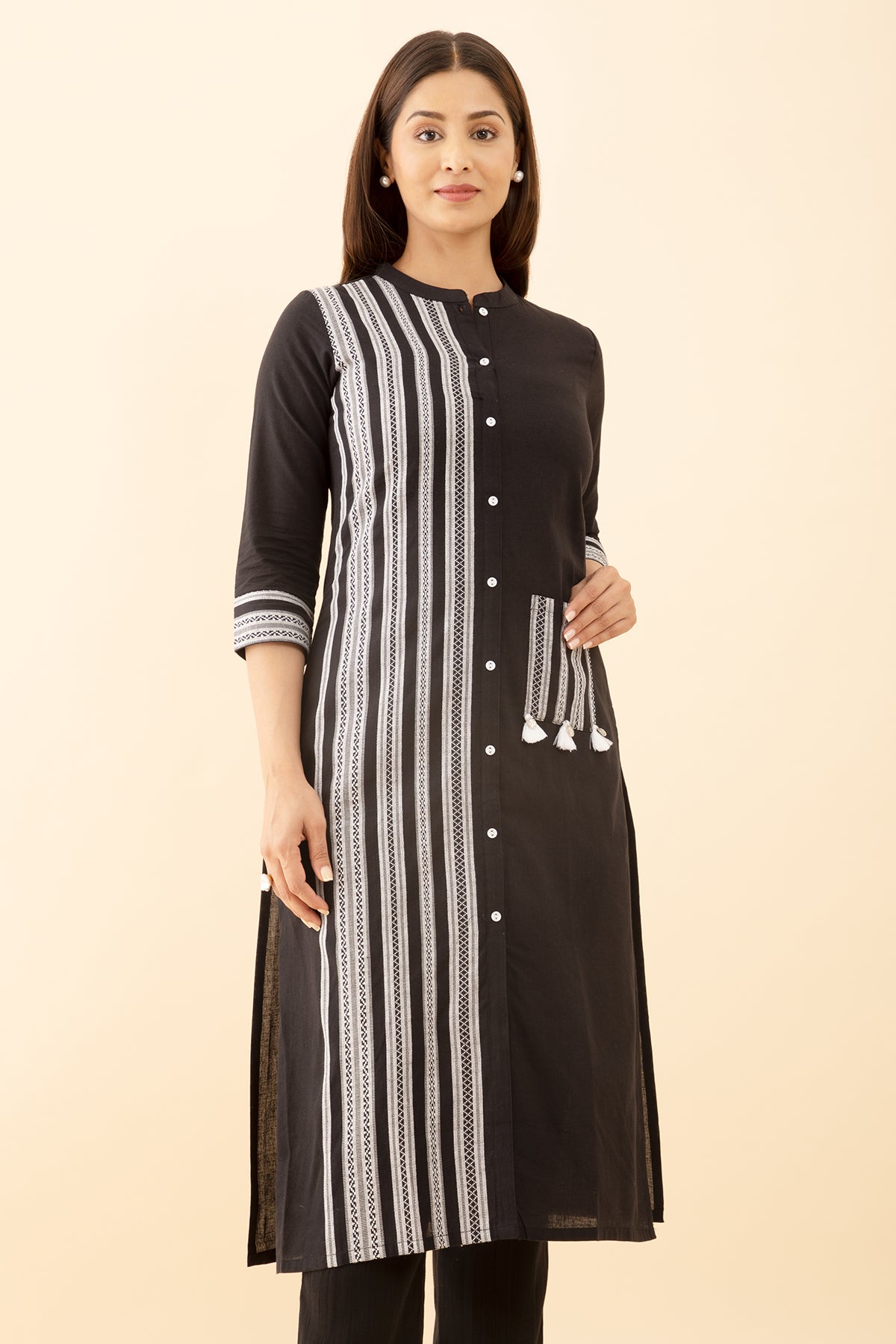 Monochrome Half Side Print Kurta with Pocket Mandarin Collar in Black