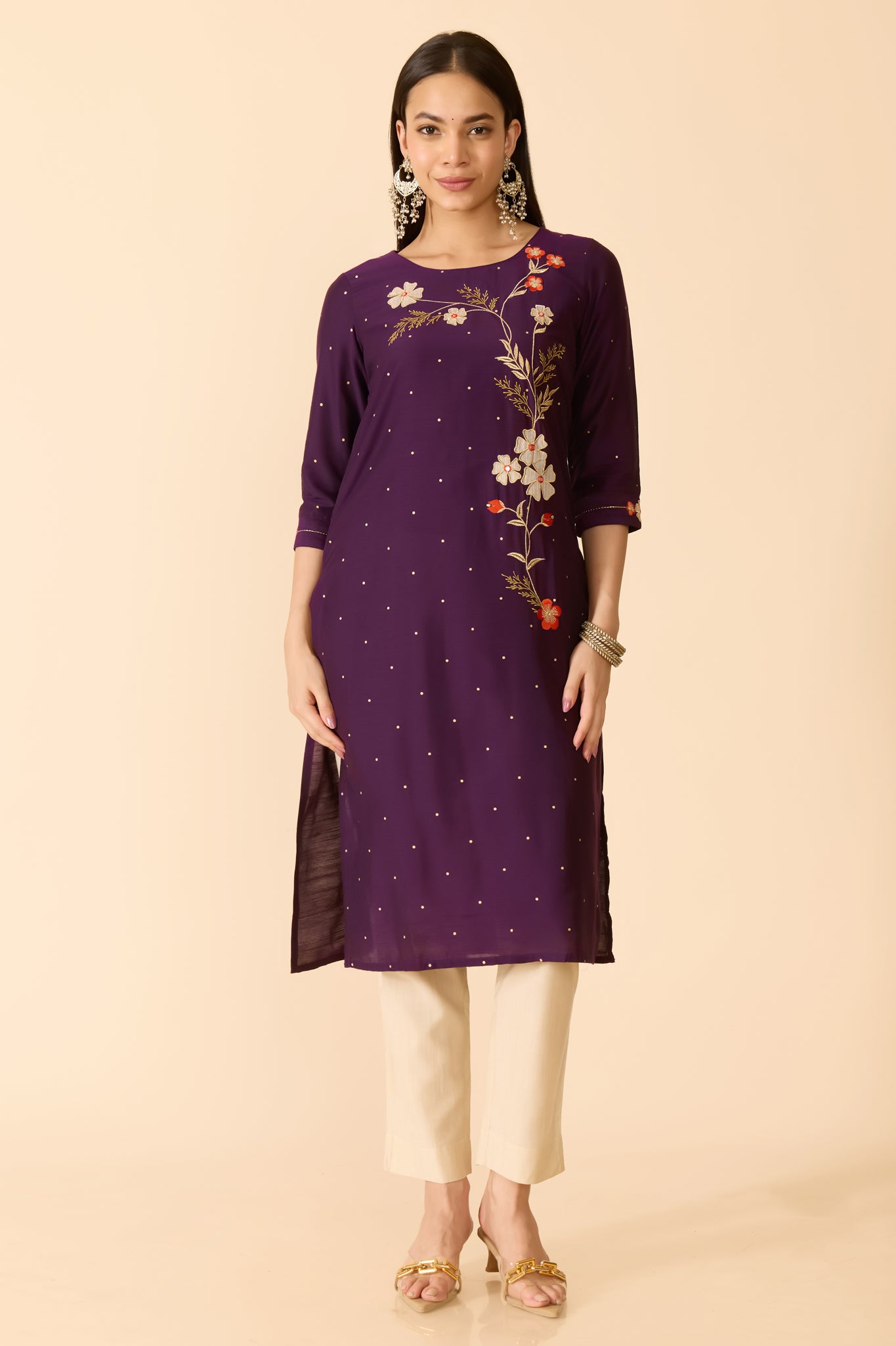 PURPLE KURTA WITH FLORAL EMBROIDERY