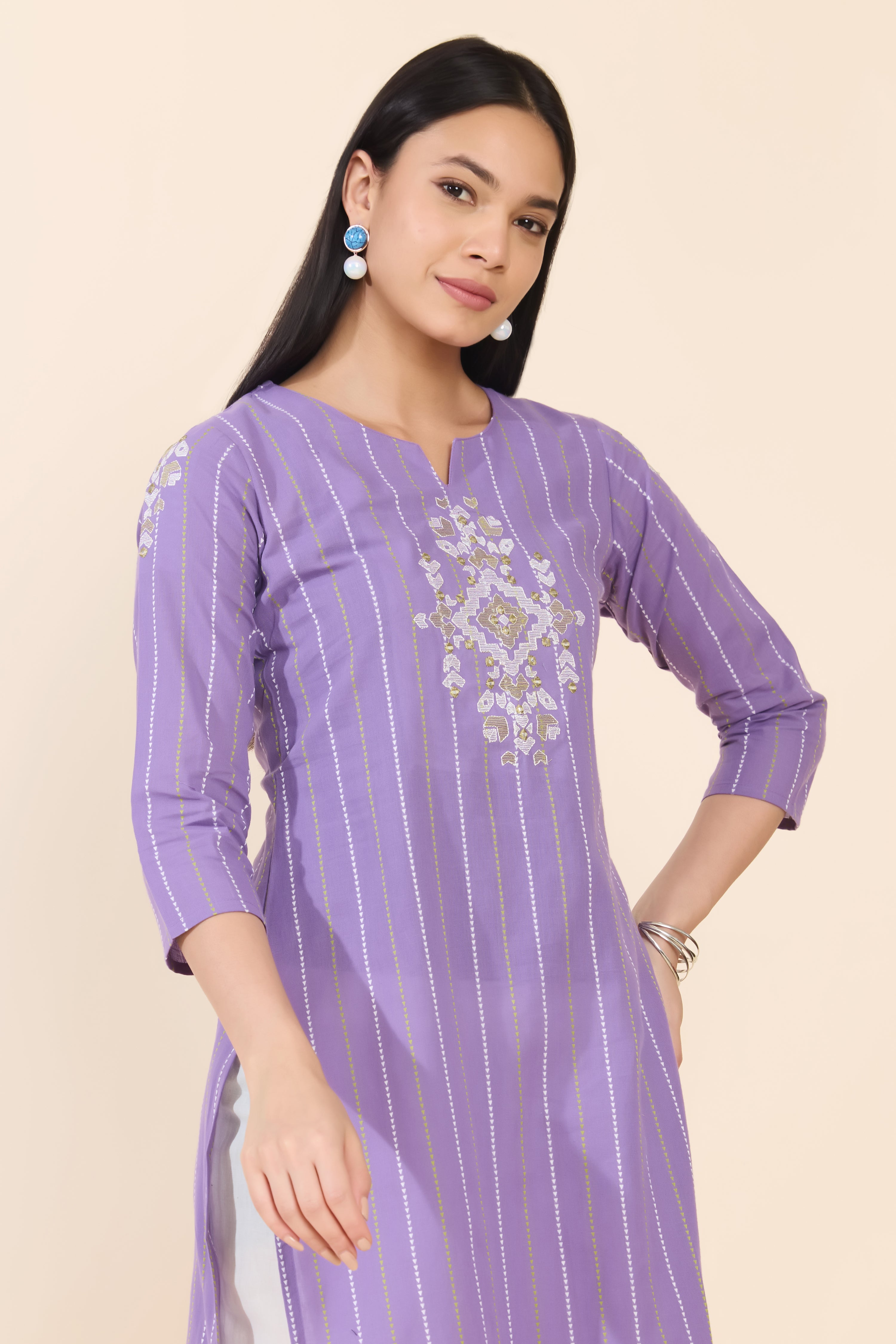 LAVENDER EMBROIDERED COTTON KURTA