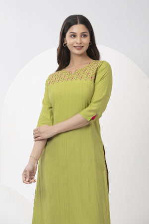 Floral Kurta with Embroidered Yoke & Tassel Sleeves - Green